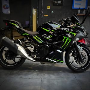 Kawasaki Ninja 400 fitted with PROKHAR Black and Green Custom Fairings