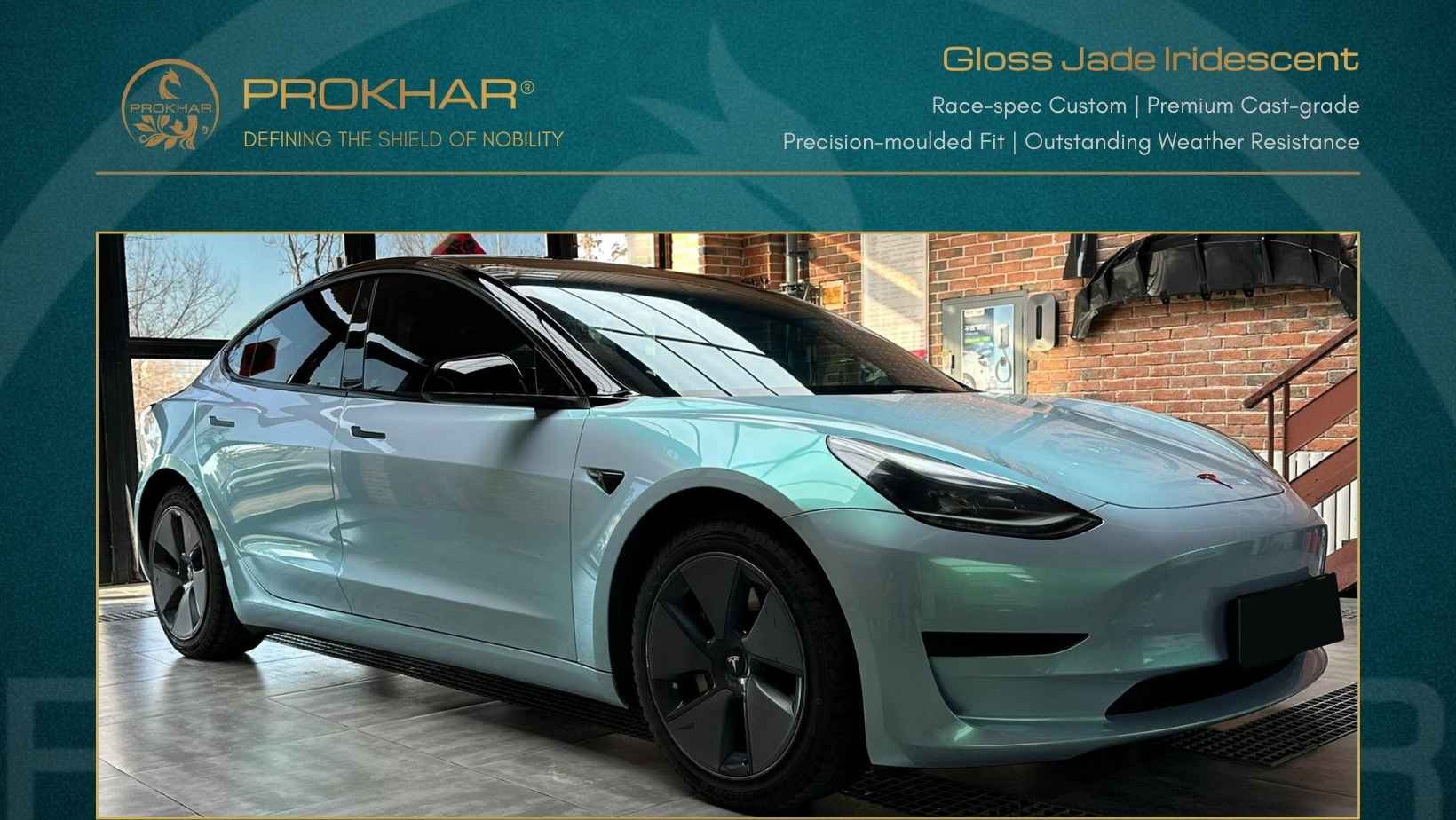 Blue to green iridescent film optical transition with high gloss finish under direct light